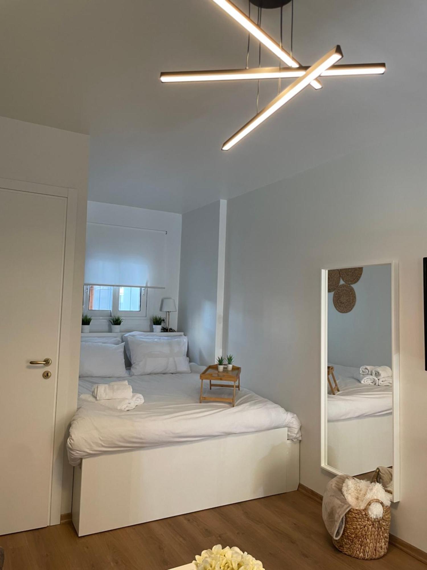 Persephone Stay Inn Elefsína Extérieur photo
